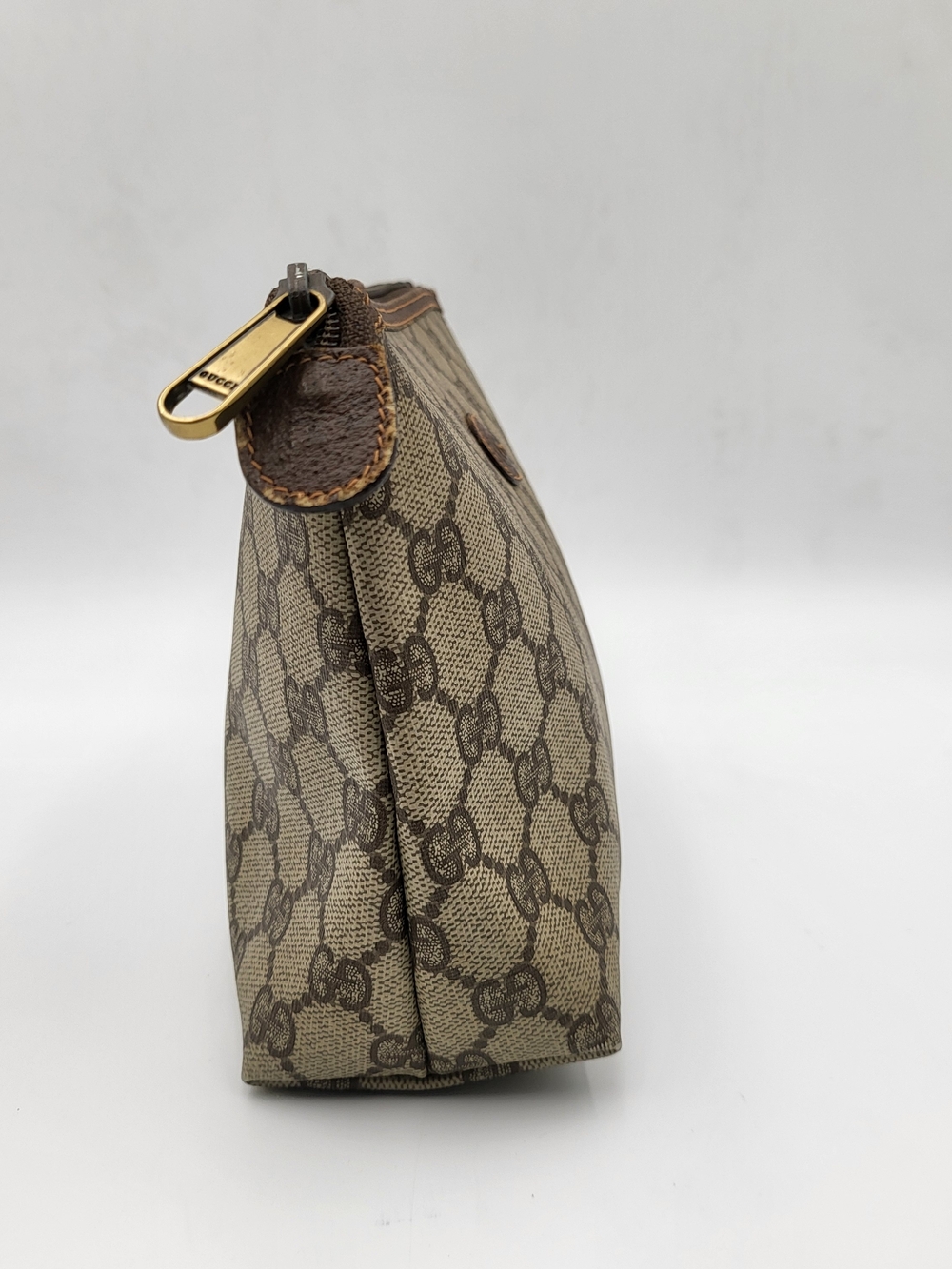 Gucci Beige/Brown GG Supreme Coated Canvas Cosmetic Clutch, Authentic.. - Picture 4 of 14